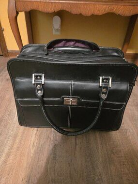 Samsonite Black Leather Mobile Office Featuring Telescoping Handle
